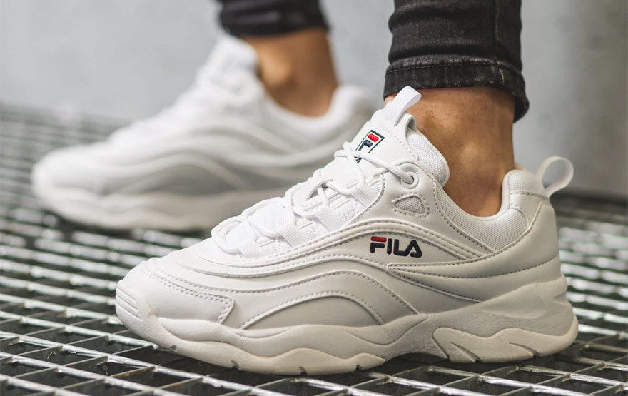 Die weißen Fila Ray Low erobern den Streetwear!