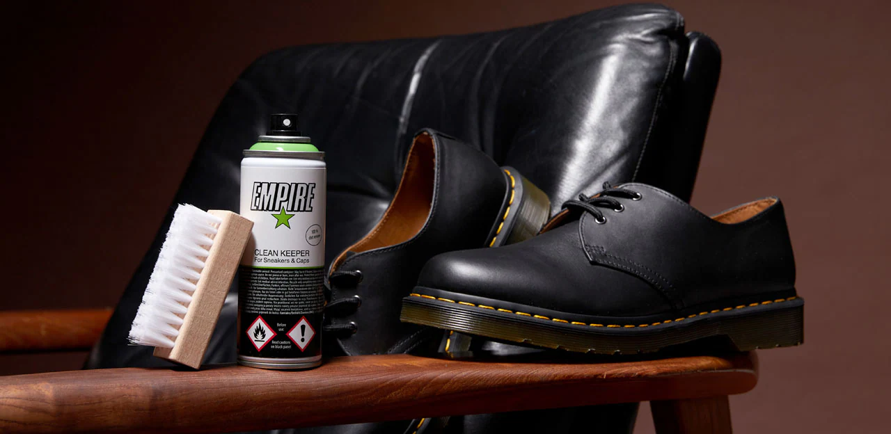 Wie reinigt man Lederschuhe?